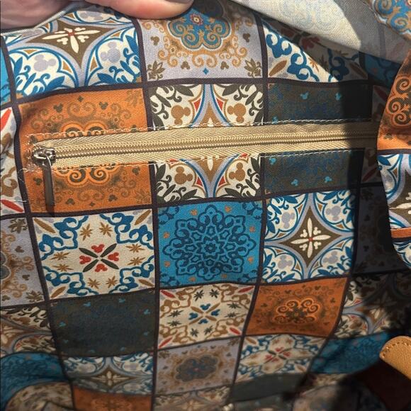 Disney's Coronado Springs Resort Straw Tote Bag - Picture 9 of 11